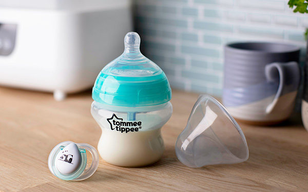 Bình sữa Tommee Tippee là một trong những bình sữa chống đầy hơi tốt nhất hiện nay
